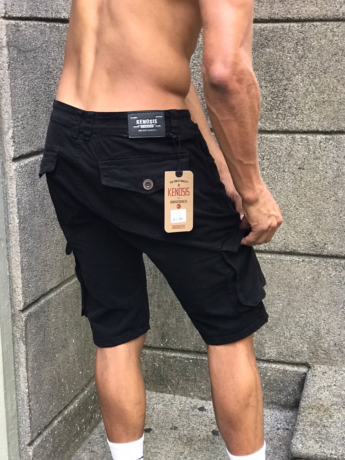 Bermuda Kenosis Negro