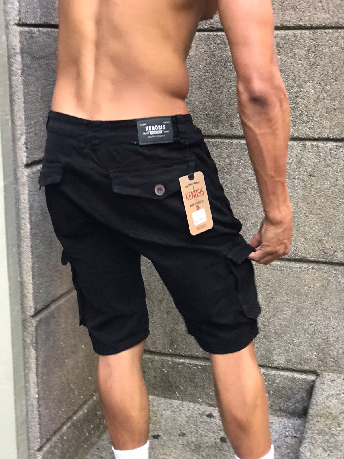 Bermuda Kenosis Negro