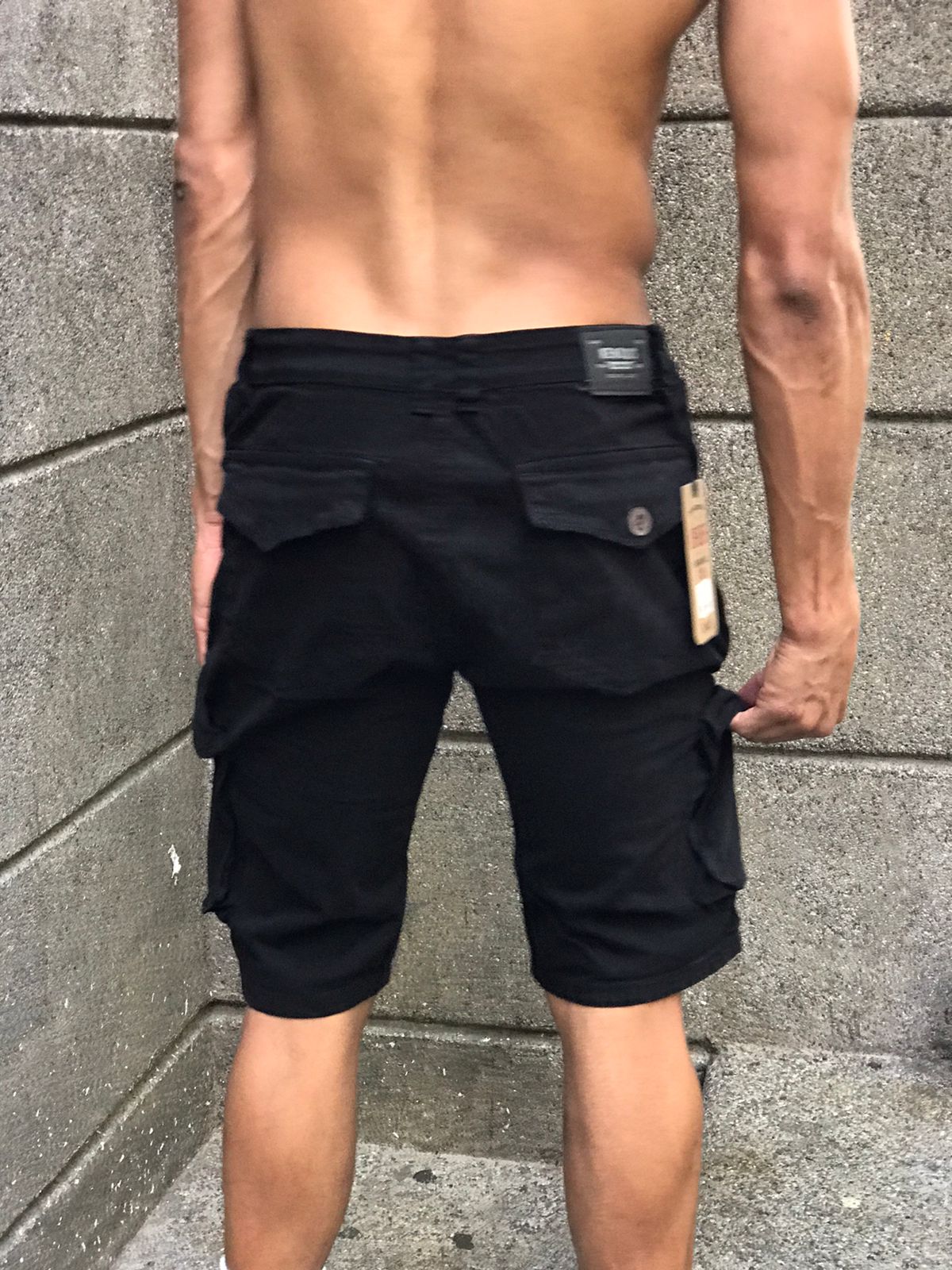 Bermuda Kenosis Negro